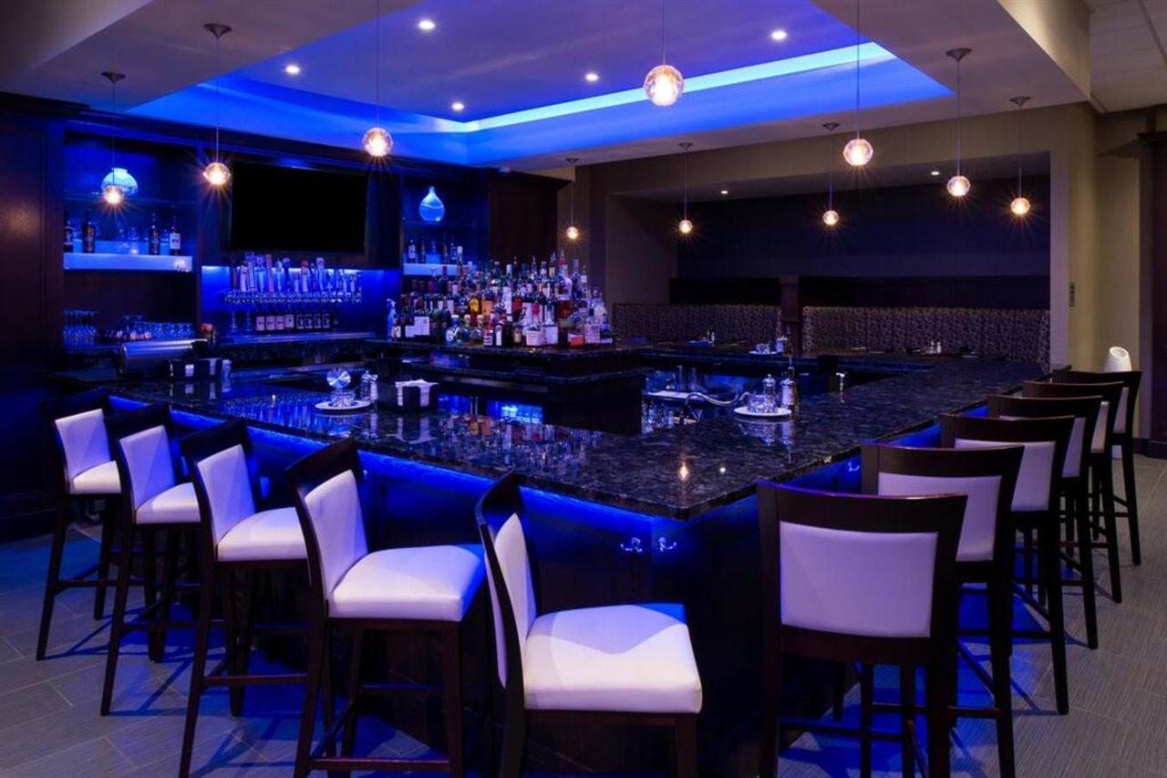 Holiday Inn & Suites - Farmington Hills - Detroit Nw By Ihg Ngoại thất bức ảnh