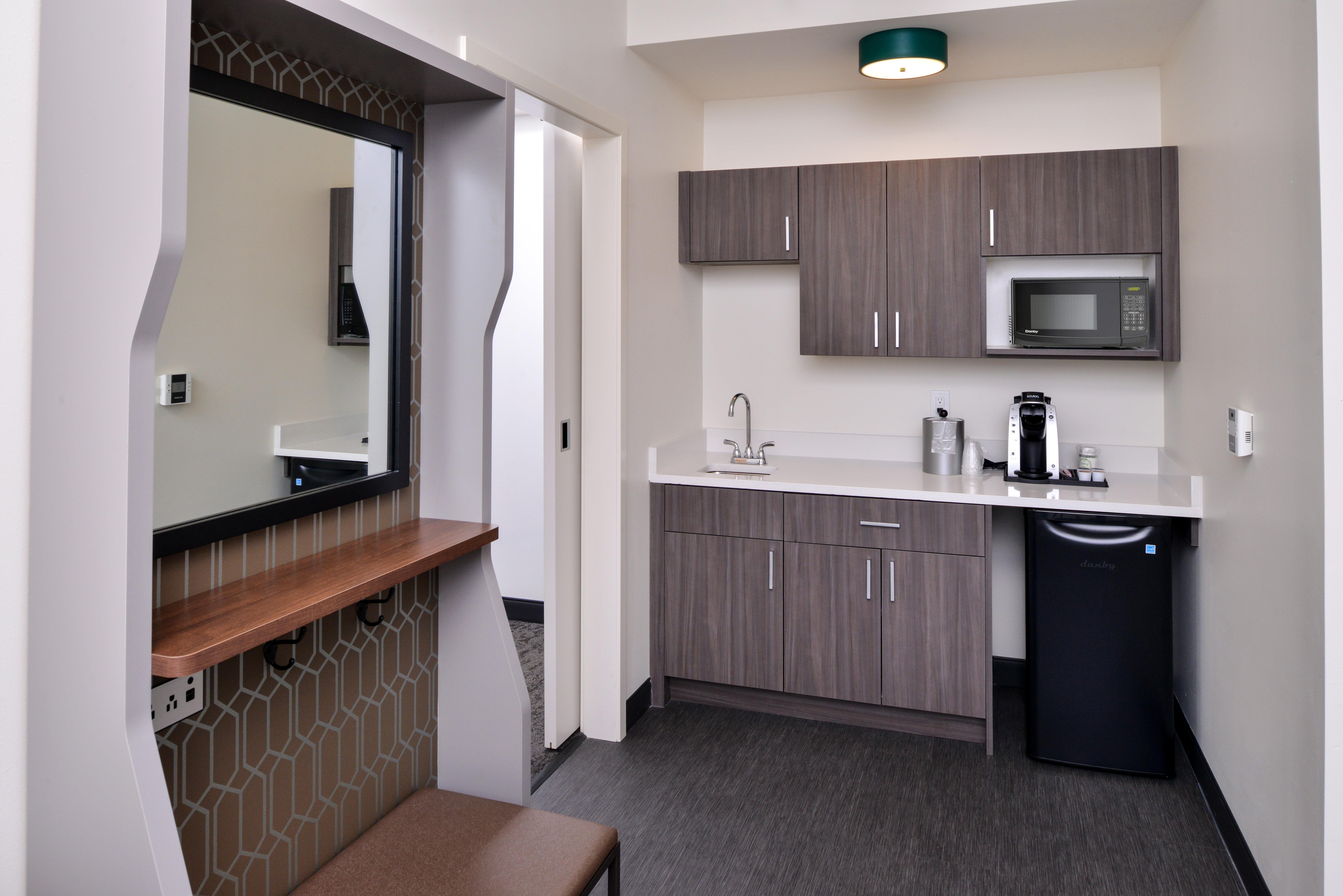 Holiday Inn & Suites - Farmington Hills - Detroit Nw By Ihg Ngoại thất bức ảnh