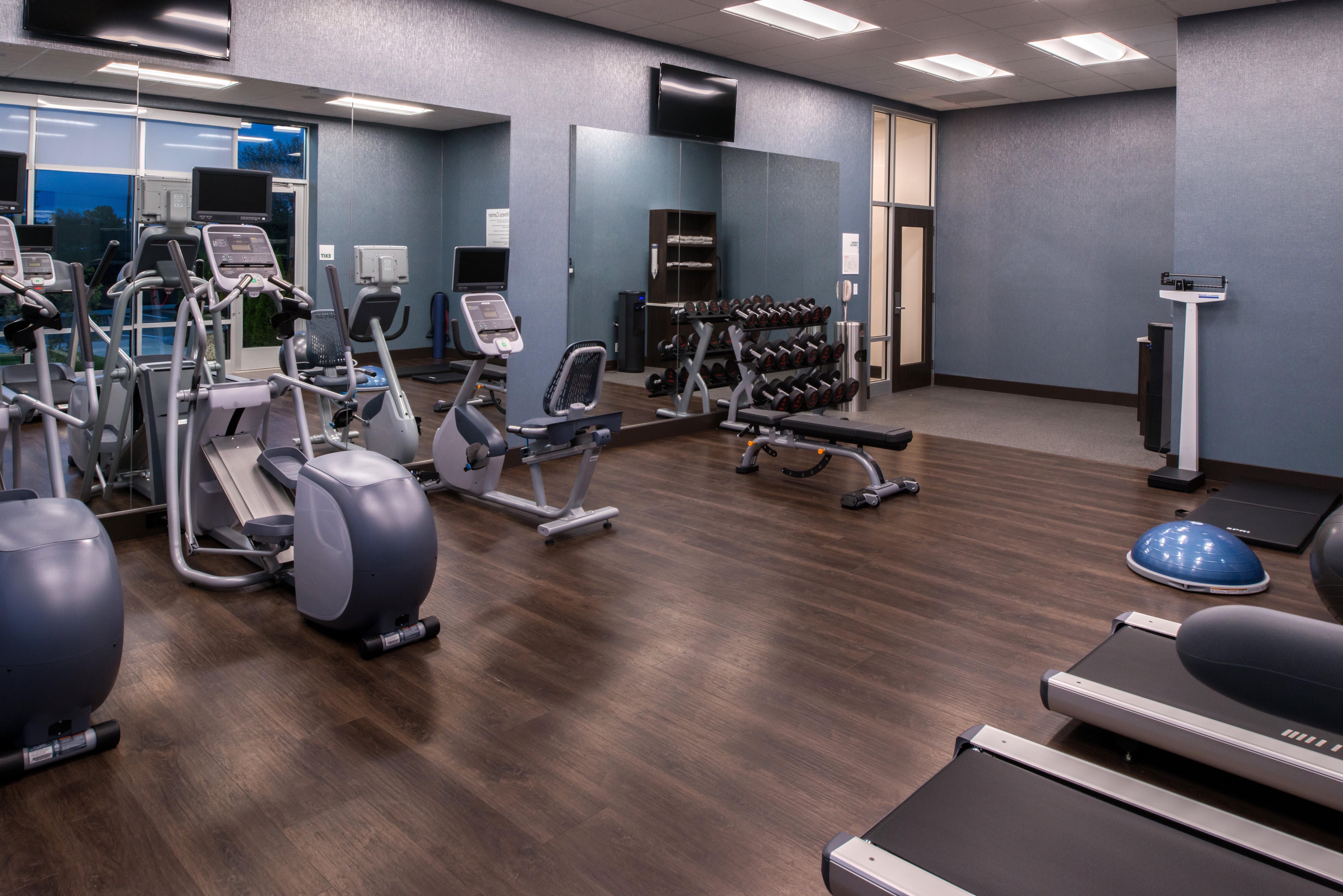 Holiday Inn & Suites - Farmington Hills - Detroit Nw By Ihg Ngoại thất bức ảnh