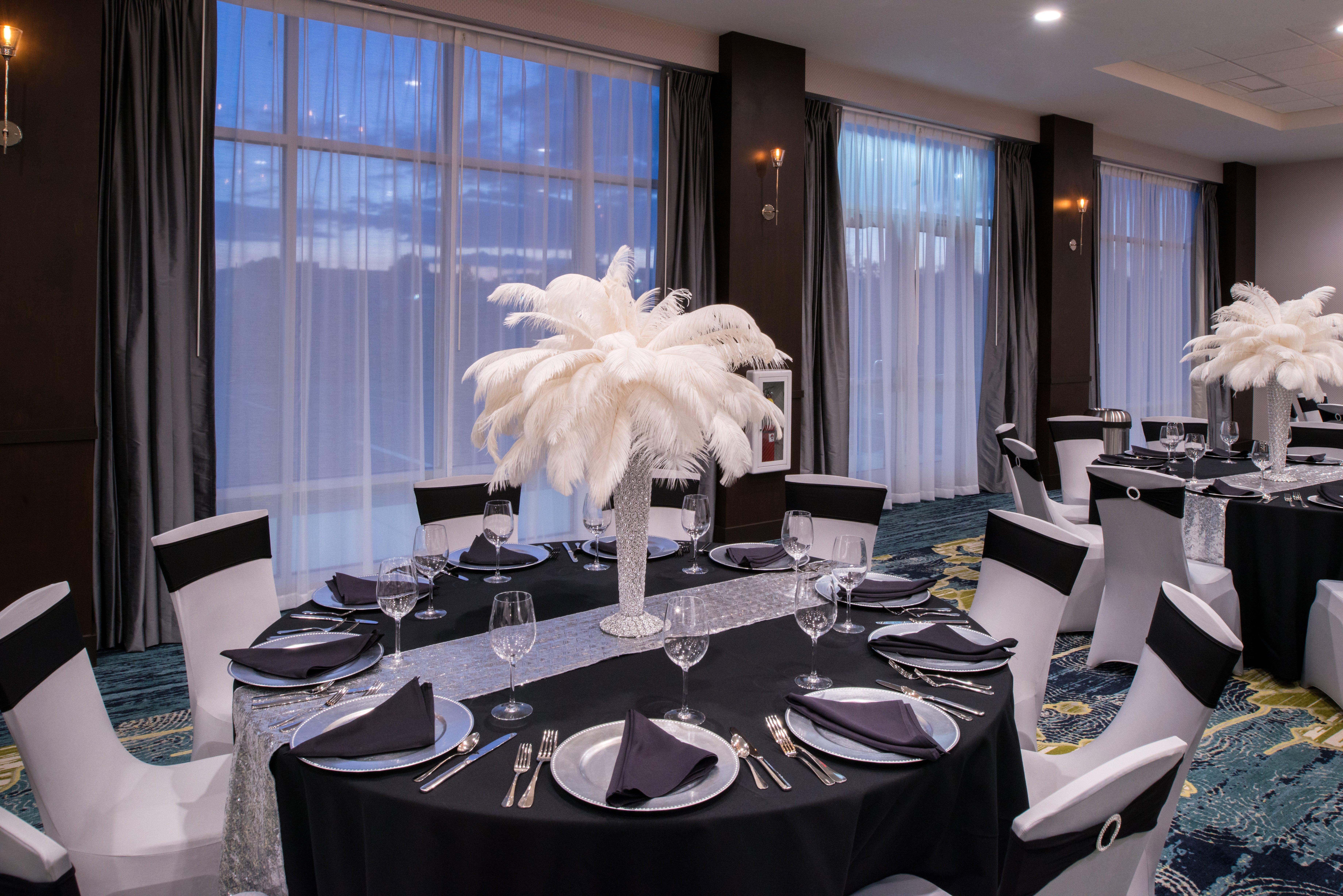 Holiday Inn & Suites - Farmington Hills - Detroit Nw By Ihg Ngoại thất bức ảnh