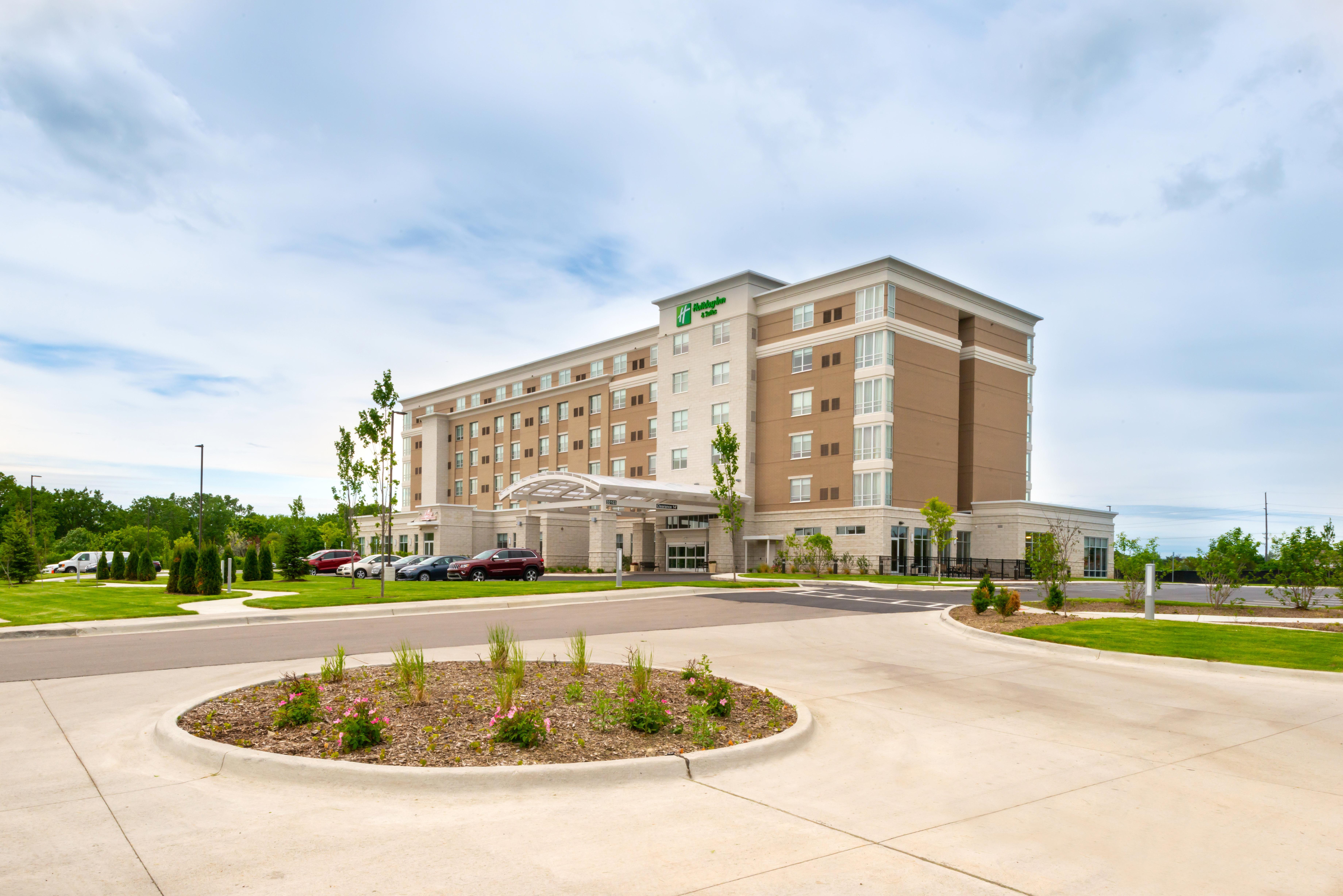 Holiday Inn & Suites - Farmington Hills - Detroit Nw By Ihg Ngoại thất bức ảnh