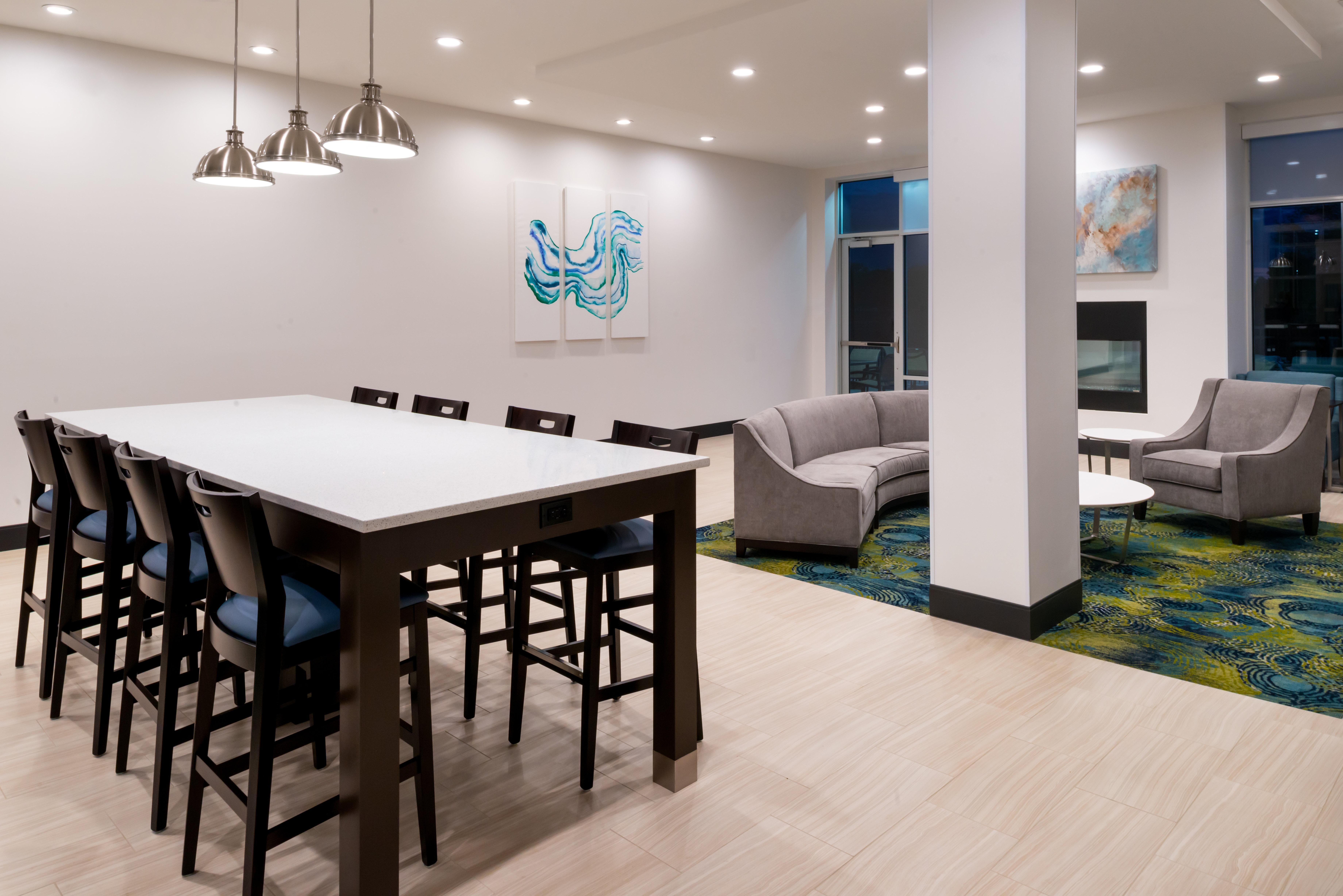 Holiday Inn & Suites - Farmington Hills - Detroit Nw By Ihg Ngoại thất bức ảnh