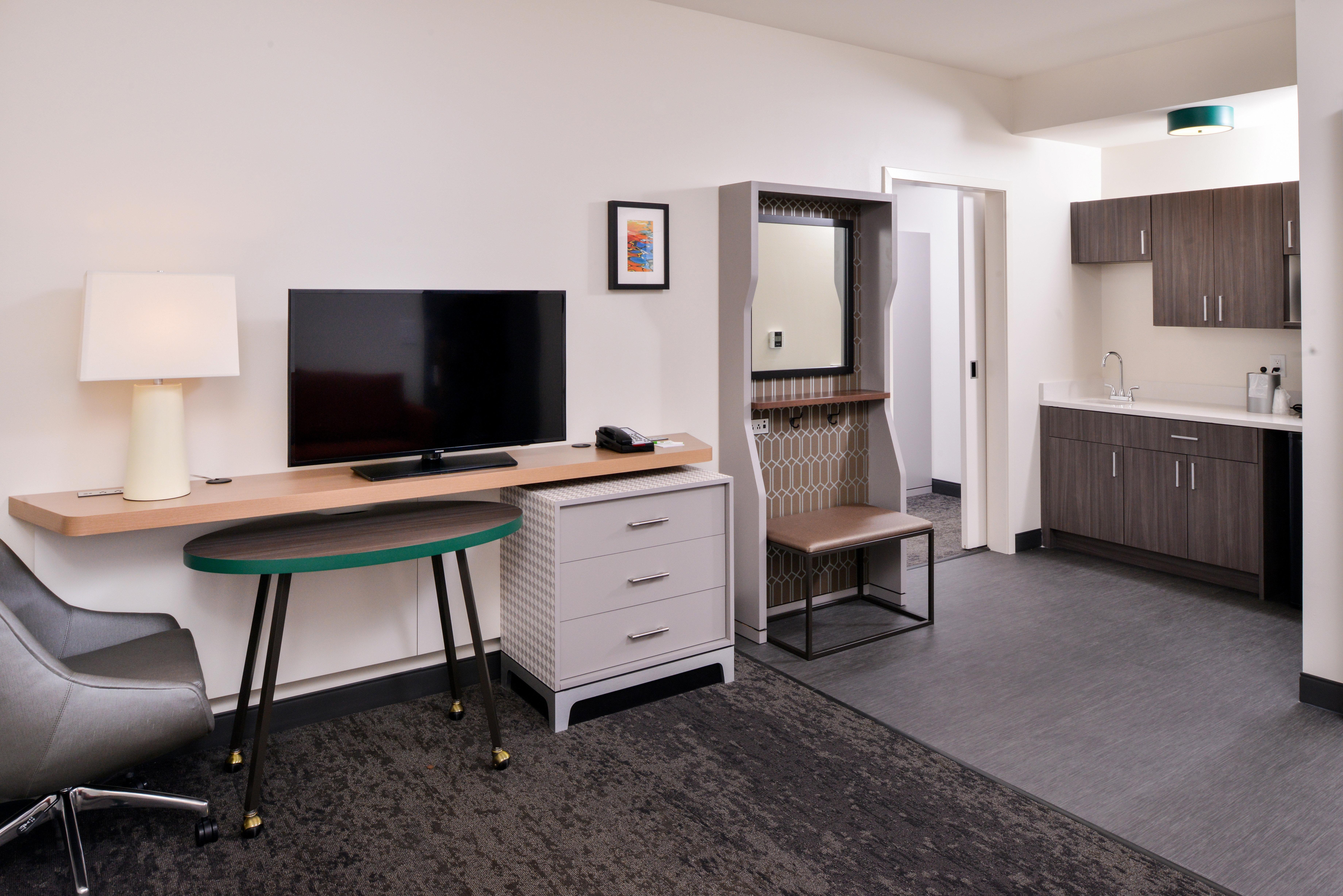 Holiday Inn & Suites - Farmington Hills - Detroit Nw By Ihg Ngoại thất bức ảnh